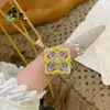 Xiaohongshu Popular Collar Colgante de Piedra Lunar Trébol de Cuatro Hojas Anillo de Piedra Lunar Nuevo para Mujer Joyería Colgante Venta al por Mayor