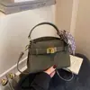 Bolsa de Mão Casual Elegante de Nicho Transversal para o Dia a Dia 2025 Bolsa de Ombro Vintage de Alta Qualidade