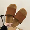 Pantuflas de algodón estilo Birkenstock retro francés de una tira para mujer 2026, aptas para usar en exteriores, colección otoño/invierno 2026 nueva, con suela gruesa, versátiles y forradas de felpa
