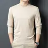 Suéter fino de lã masculino, camiseta clássica de cor sólida com gola redonda multicolorida Abastecimento de e-commerce transfronteiriço