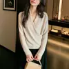 Elegante suéter de cachemira con cuello en V cruzado para mujer de Maven Lin, suéter pullover elegante para otoño e invierno con parte superior de lana
