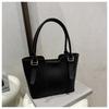 Bolso de Cubo Portátil Retro para Mujer 2025 Nuevo Estilo de Verano Elegante Casual Moda Empalme Bolso de Hombro Cruzado