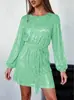 Vestido de Fiesta Nuevo de Primavera Versátil con Lentejuelas y Brillo, Cuello Diagonal y Estampado Dorado en Estilo Europeo y Americano para Mujer