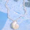 Colar Gargantilha Boho com Pedras Naturais em Lascas e Concha do Mar para Mulheres Joias de Praia Oceânica