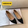 Zapatos Planos con Puntera Puntiaguda y Remaches para Mujer 1688-45, Suela Suave, Planos para Todas las Estaciones, Zapatos Náuticos de Boca Baja, Ajuste Ancho, Zapatos para Mujer de Talla Grande