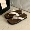 Chanclas de Suela Gruesa, Color Block de Verano, Casual y a la Moda, Chanclas de Playa Cuadradas para Mujer, Zapatos de Mujer de Comercio Exterior
