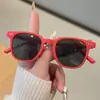 Gafas de Sol Modernas para Niños 2026 Verano Nuevo Estilo Gafas de Protección Solar para Niños y Niñas Elegantes Gafas de Sol de Verano