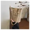Bolsa de Mão de Moda de Luxo para Mulheres 2025 Nova Elegante Retrô Simples Bolsa Saco de Ombro Transversal de Nicho