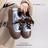 Tênis de pão estilo cartoon color block com design de cachorrinho de pelúcia 3D, sapatos de algodão de inverno, quentes e confortáveis, com sola grossa, tênis estilosos
