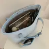 Bolso Tote Casual Versátil con Forma de Estrella para Debajo del Brazo para Mujer 2026 Nuevo Estilo Diario Moda Plisada Bolso de Mano para Viajar