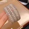 Pulseira Nó de Zircônia Oca Galvanizada com Ouro Real 18K, Pulseira de Luxo Leve de Alta Qualidade, Acessório de Mão Moderno e Versátil para Mulheres