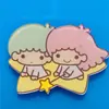 Broche de Acrílico Estrellas Gemelas Harajuku Insignia de Dibujos Animados Accesorios para Bolsos Estilo Carcasa de Teléfono DIY Lazo