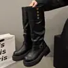 Botas de Caballero de Suela Gruesa 2026 Nuevo Tacón Grueso Estilo Británico Retro Botas Largas Rad de Caña Alta Adelgazantes Otoño e Invierno Hermosas Versátiles