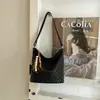 Bolsa de Axila Textura Tecida Retro de Nicho Bolsa Saco Feminina 2026 Nova Moda Popular Grande Capacidade Ombro Único Transversal