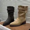 Botines estilo vaquero occidental para mujer, con acabado de gamuza, tacón grueso, altura hasta la mitad de la pantorrilla, diseño de hebilla de cinturón retro y efecto adelgazante, en una hermosa paleta de colores
