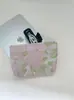 Nova Bolsa de Maquiagem com Flores Frescas Bordadas Nova Grande Capacidade Portátil Bolsa de Armazenamento para Cuidados com a Pele Bolsa de Higiene Pessoal para Viagem
