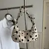 Bolsa de Hombro de Lunares Plisada de Alto Valor para Mujer 2026 Nueva Moda Elegante para Salir Estilo Único