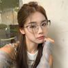 Gafas planas retro ojo de gato triángulo dorado lisas con luz anti-azul para mujer, bellezas europeas y americanas, se pueden equipar con armazones para gafas de miopía
