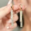 Pendientes geométricos sencillos de cristal negro y gris, ligeros, de lujo, con diseño de nicho, de alta gama, explosivos, únicos y elegantes para mujer.