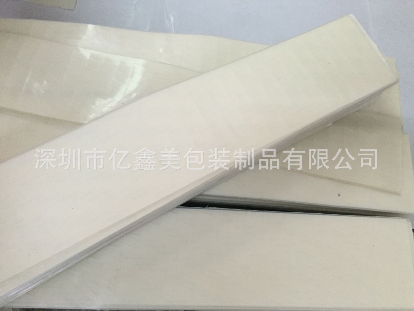 白色硅胶材料73