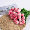 Flores Tulipán Artificiales de PU Mini Hidratantes Transfronterizos Flores Falsas Decoración del Hogar Adornos para Fotos Venta Directa de Fábrica