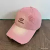Boné de Baseball Riscado Estilo Japonês Gatinho Fofo Novo Primavera/Verão Versátil para Casal Vintage Riscado Bico de Pato Moda de Rua Marca