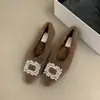 ¡Estos zapatos planos de punta fina con pedrería son un clásico atemporal! De estilo coreano, elegantes y perfectos para usar como abrigo, estos zapatos peludos están diseñados para mujeres.
