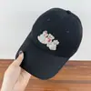 Gorra de Béisbol Bordada Estilo Japonés de Dibujos Animados Lindos para Mujer, Nueva Gorra Versátil de Pico de Pato Adelgazante para Hombre, Sombrero para el Sol Moderno