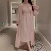 Camisola Romântica Francesa Extra Longa Feminina com Bojo Estilo Corte Robe Conjunto de Duas Peças de Seda Pijama de Alto Padrão