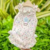Vestido de verão popular para animais de estimação, cães e gatos. Design elegante, pequeno, leve, respirável.
