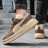Zapatos de Hombre Primavera y Otoño 2025 Nuevos de Moda Versátiles Casuales Deportivos Planos Cómodos Transpirables Zapatos de Hombre