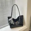 Bolso Sencillo y Versátil para Mujer, Gran Capacidad, Nuevo Bolso de Hombro Casual Primavera y Verano 2026, Bolso Tote de Piel Suave para el Trabajo y los Viajes