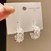 Pendientes ovalados huecos de circonita y perla estilo lujo ligero de aguja plateada, exquisitos y elegantes, pendientes de nicho de alta gama