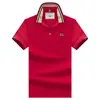 Camisa Polo masculina de manga curta estilo luxo com gola listrada em cor contrastante e bordado de pônei, adequada para o trajeto diário e para usar em ocasiões de negócios casuais.