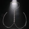 Nueva tendencia europea y americana de cadena corporal con diamantes de imitación, cadena de pecho con hojas sexys, accesorios de fiesta para discoteca, cadena corporal femenina