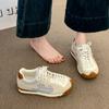 Tênis de Treino Retro Agande Feminino Sola Grossa Florzinhas Sapatos de Passeio 2025 Novo Respirável Versátil Casual Esportivo Tênis de Corrida