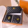 2025 Nuevo Set de Regalo de Tres Piezas Cartera Bolso de Mano Porta Tarjetas tipo Acordeón Porta Tarjetas Exquisito Cartera para Mujer
