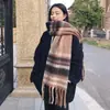 Bufanda de Mohair a Cuadros Rayados Oversize con Borlas Coreana al por Mayor Suave Gruesa Cálida Cuadros Clásicos Imitación Cachemir