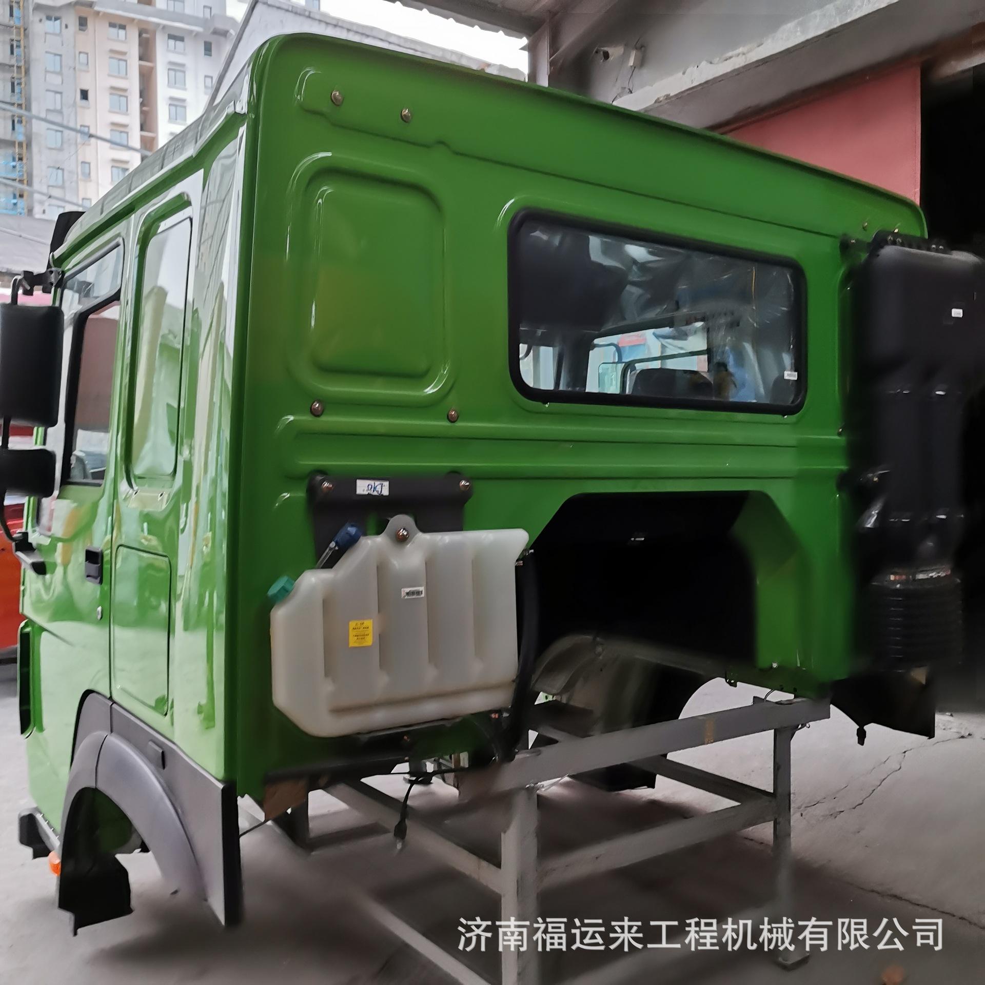 豪沃驾驶室76 (13).jpg