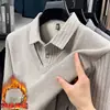 Camiseta Masculina de Manga Longa com Design Falso de Duas Peças, Gola Reversível, Forrada com Lã, Espessada para Aquecimento de Inverno, Malha de Segunda Pele