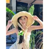 2026 Novo Estilo Estilo Hyuna Chapéu de Palha com Contas de Madeira Coloridas Guarda-Sol Chapéu de Pescador com Aba Larga para Mulheres, Chapéu Dobrável para Proteção Solar na Praia