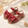 Sandalias Brillantes con Moño para Niñas Suela Suave Antideslizante Velcro Punta Abierta Estilo Dulce de Princesa Zapatos para Niñas