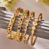 Pulsera con Hebilla de Panal de Zirconia de Colores Acero Inoxidable Dorado Lujo Ligero Exquisito Temperamento Moda Diseño de Nicho Joyería para Mujer