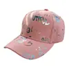 Gorra de béisbol de transferencia de calor con letra de grafiti y mariposa, nueva para el verano, para mujer, versátil, que adelgaza la cara, protectora del sol, sombrero tipo visera para el sol