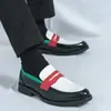 Zapatos de Cuero Casual Retro de Color Combinado para Hombre de Talla Grande Transfronterizos Nuevo Estilo Coreano Mocasines Slip-On de Moda para Hombre