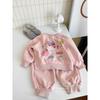 Roupas Infantis Coreanas 2026 Outono Novo Conjunto Esportivo de Desenho Animado para Meninas Sudadore e Calça de Moletom para Bebê Conjunto de Duas Peças
