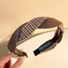 Diadema Retro Francesa Femenina Trenzado Empalmado Paquete de Cabello a Cuadros Diadema de Presión para el Cabello Popular 2024 Nuevo Pasador Adorno para el Cabello