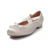 Zapatos de moda de nicho de 2.5 cm con lazo poco profundo, nuevo modelo de otoño 2026, punta redonda, tacón bajo, correa cruzada, zapatos pequeños de cuero