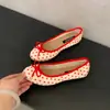 Lindos Zapatos de Ballet Rojos Planos de Punta Redonda Poco Profundos con Puntos y Lazo, Zapatos Planos sin Cordones para Mujer