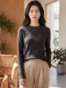 100% lana pura Yangzi alemán 18 puntos sin costuras elegante ajustado cuello semi-alto adelgazante punto base suéter para mujer